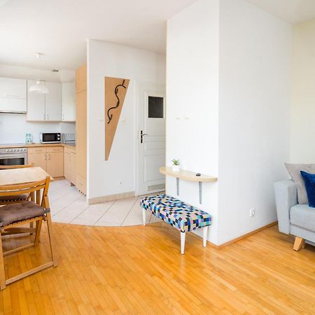 ורשה Metro Mlynow Pleasant Apartament מראה חיצוני תמונה