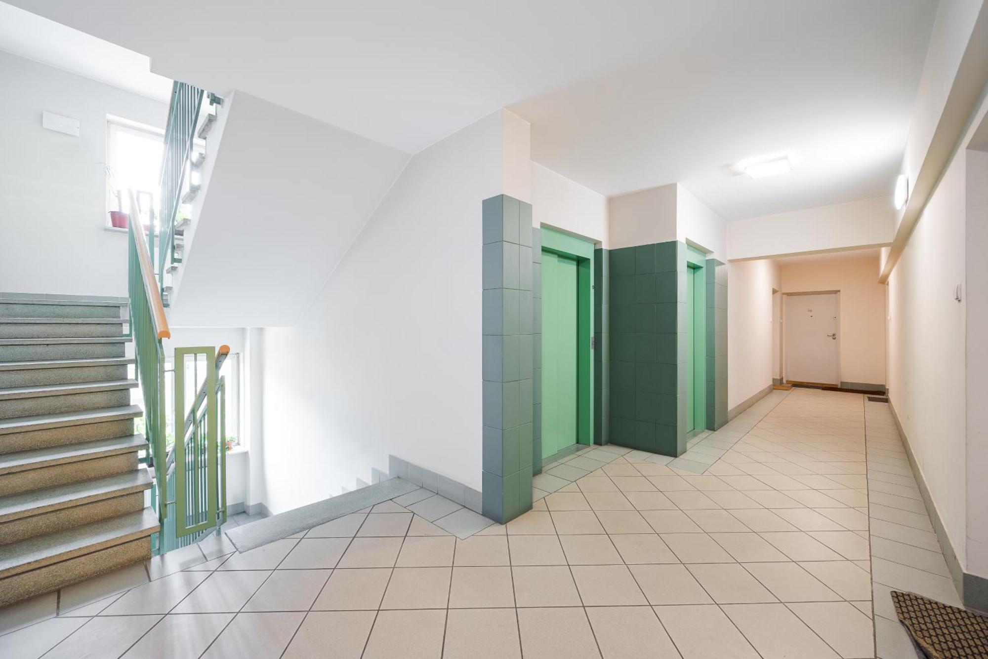 ורשה Metro Mlynow Pleasant Apartament מראה חיצוני תמונה